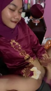 Ukty Semok Baju Merah 3